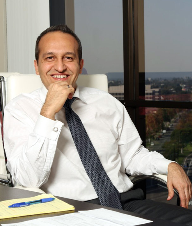 David Azizi profile img